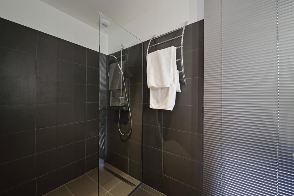 Douche à l'italienne près de Soubise